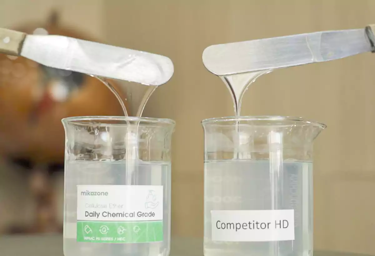 A comparison between Mikazone’s cosmetic-grade HPMC and the competitor HD’s cosmetic-grade cellulose ether, with solutions on both sides being lifted.